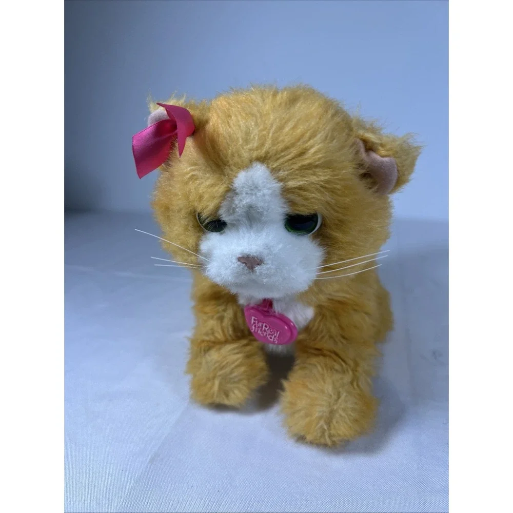 FurReal Friends Daisy Plays-With-Me Kitty by HASBRO Interactive Cat Works